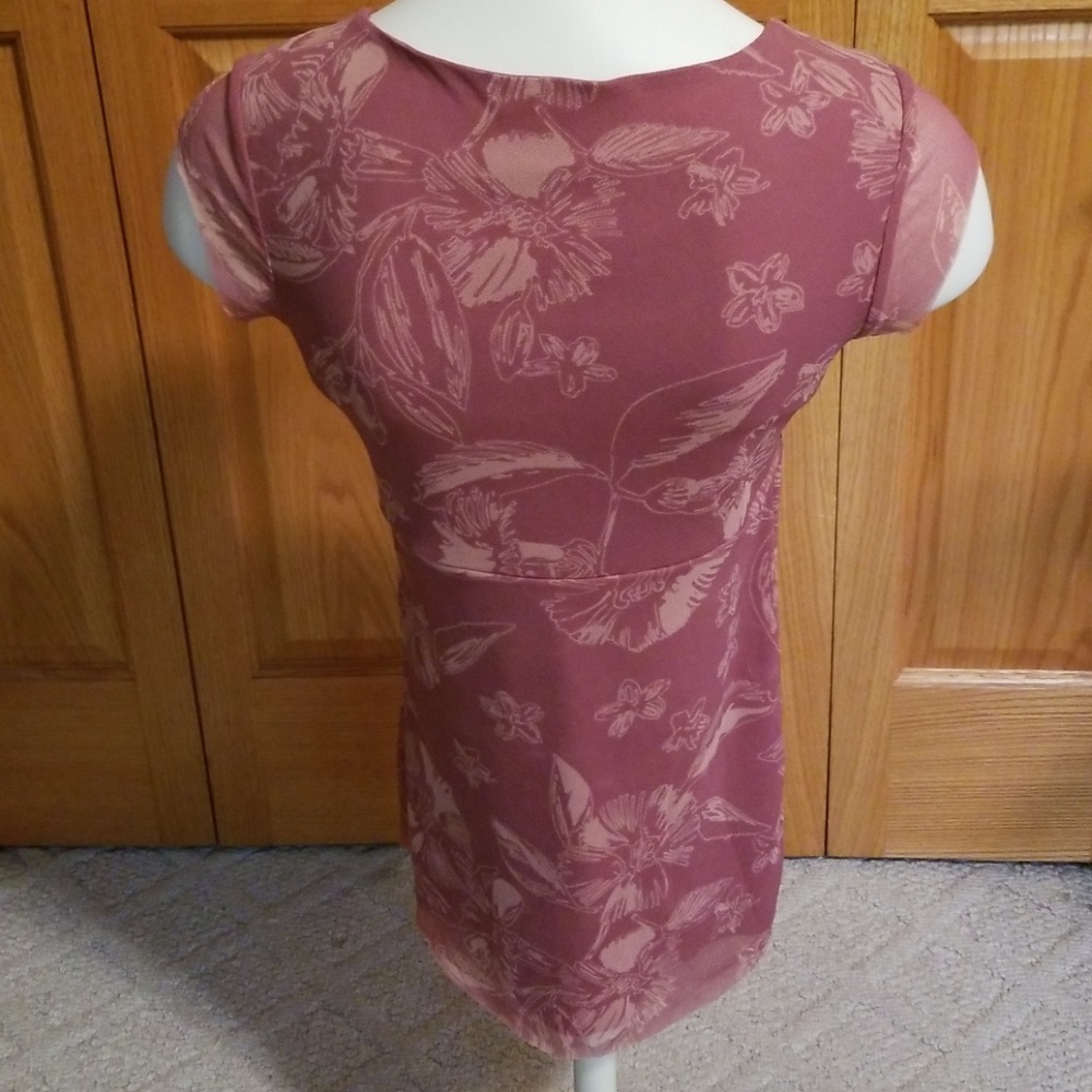 Shirt - Picture 2 of 4